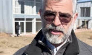 Oviedo : Poggi dice que no se cubre a nadie, pero la falsa denuncia de Bazla fue para cubrir a varios . Está desinformado él Gobernador 