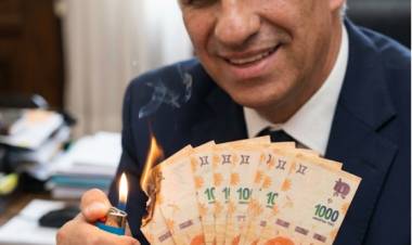 Pepe Olguín:Poggi quemó millones con un encendedor  en despilfarro .Se burló del pueblo de San Luis .Durísima crítica del Senador de Chacabuco .