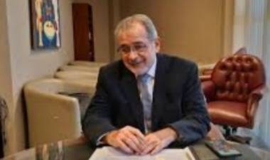 Pepe Olguin: las Reformas Constitucionales no pueden hacerse a conveniencia personal .Él fallo de la Corte que puede ser contraproducente en él alargamiento de mandatos .
