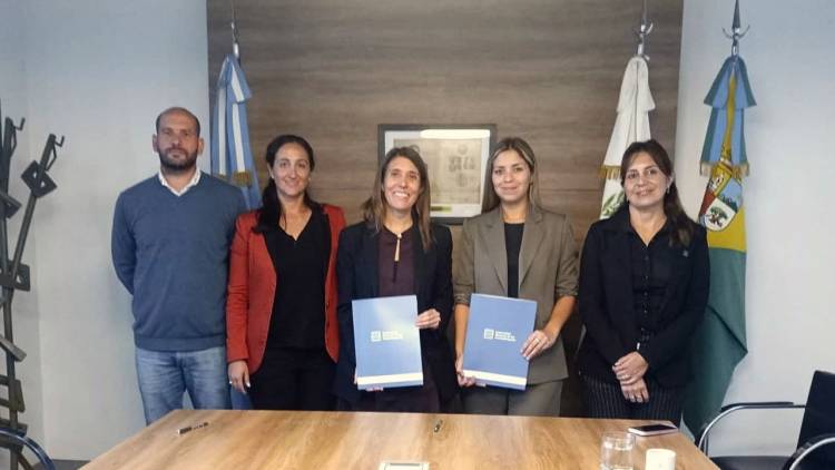 Cortaderas y un convenio con la  ULC que facilita  él estudio Universitario .Cambio de paradigma histórico.