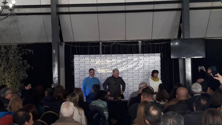 El poggismo y más de lo mismo.Chatas y sin límite .Defendió las políticas sociales de San Luis ..