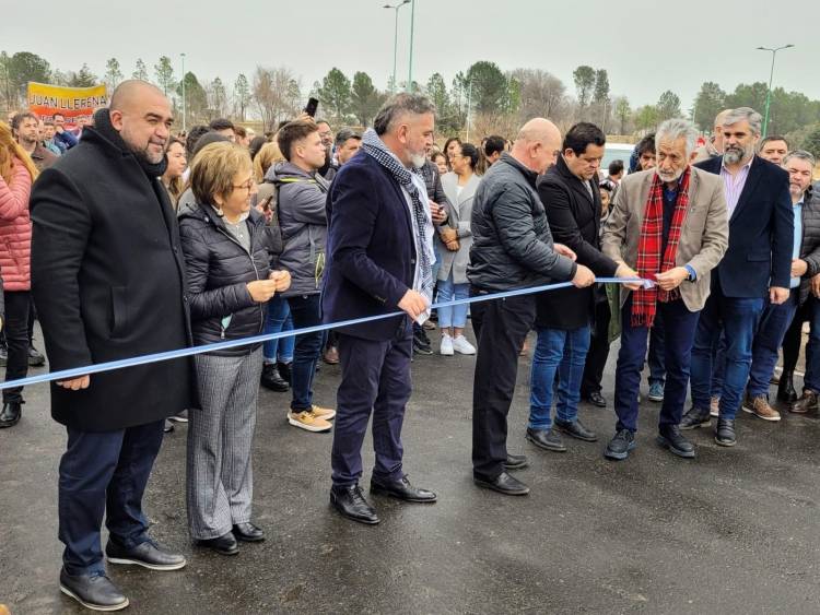 Ruta Llerena -Saladillo inaugurada . Alberto dijo que no es normal en este contexto hacer estas obras, pero San Luis es así “