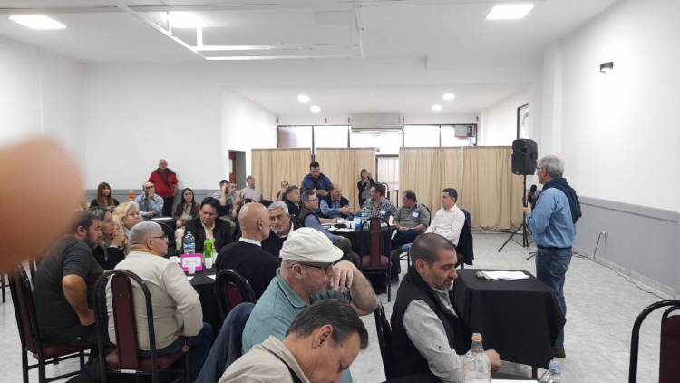 Indignación en el poggismo.No fue nadie a escucharlo en Mercedes