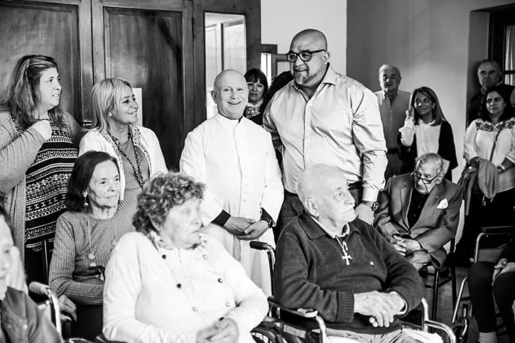 Frontera acompañó en los 100 años del Hogar Santa Teresita . Otro aporte de Gustavo Méndez a la sociedad de Villa Mercedes.