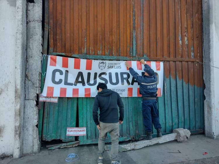 VILLA MERCEDES: clausuraron una planta recicladora