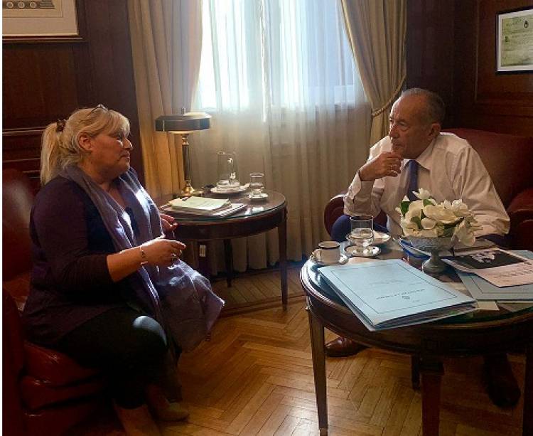 Alicia Arrieta la nuevalíder   del Adolfismo?