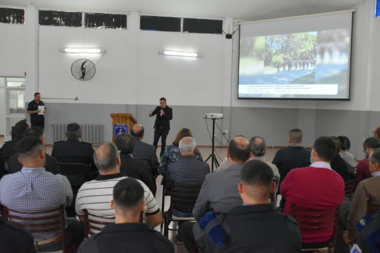 Dos nuevas diplomaturas lanzó el ISSP