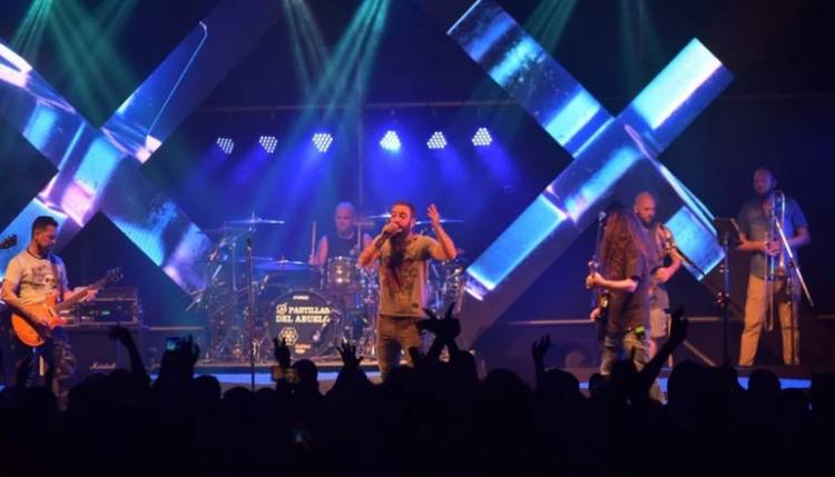 Las pastillas del abuelo “la rompió” en La Ripiera