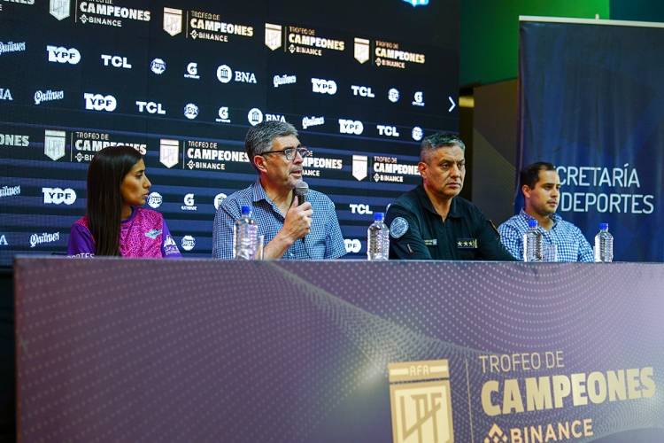 Clásico Boca-Racing.A las 13 se abrirán los accesos a La Pedrera . Este sábado se habilitan los lugares para personas con capacidades diferentes y venta presencial 