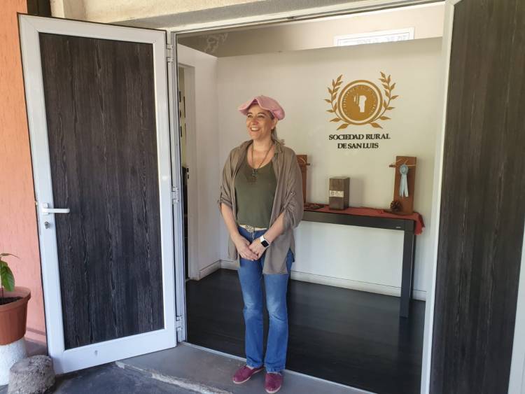 Rural San Luis: renuncias y robo de los libros 