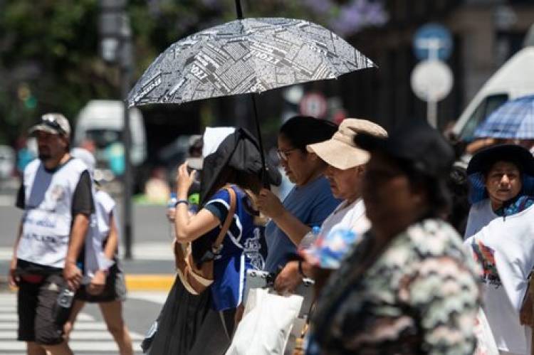 Ola de calor sin par en el país . En San Luis habrá 40 en varias localidades .Alerta amarilla 