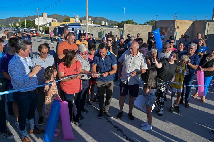 Mirador del Cerro I y II: más de 250 familias beneficiadas