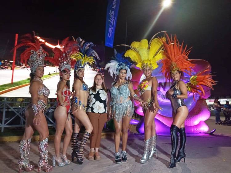 NASCHEL: Brillo, alegría y color de Carnaval