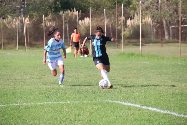 FÚTBOL FEMENINO: debut con goleada de San Luis FC 