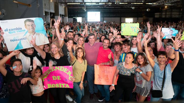 “Una linda fiesta con familias de una amplia barriada”
