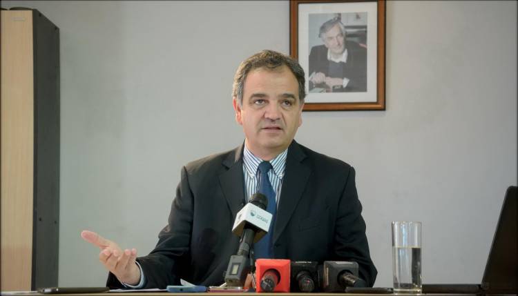 Por primera vez, el gobernador tendrá vocero oficial