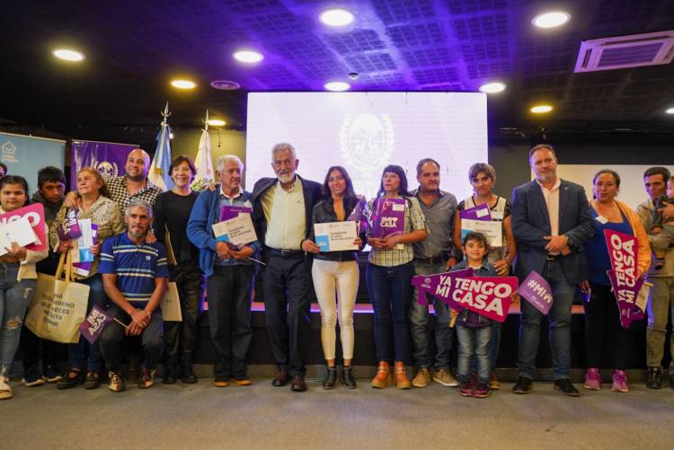 Se agregan 980 casas y  2023 tendrá casi 3 mil en ejecución 