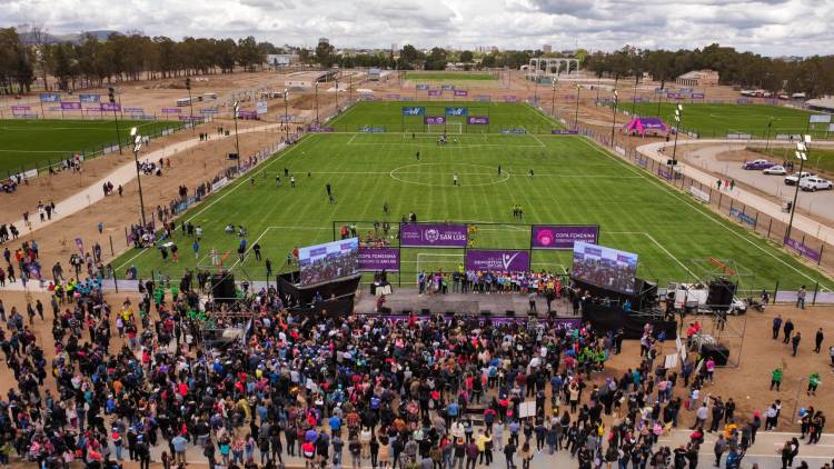 SE INAUGURÓ LA PRIMERA ETAPA DE LA VILLA DEPORTIVA