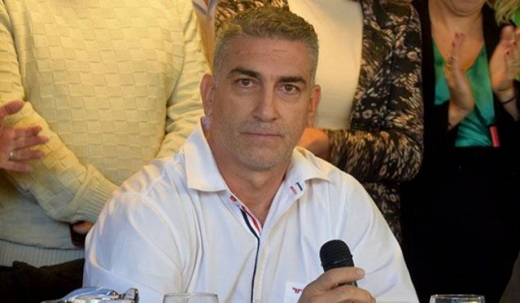 “Escuchar mucho a los vecinos con empatía y humildad”