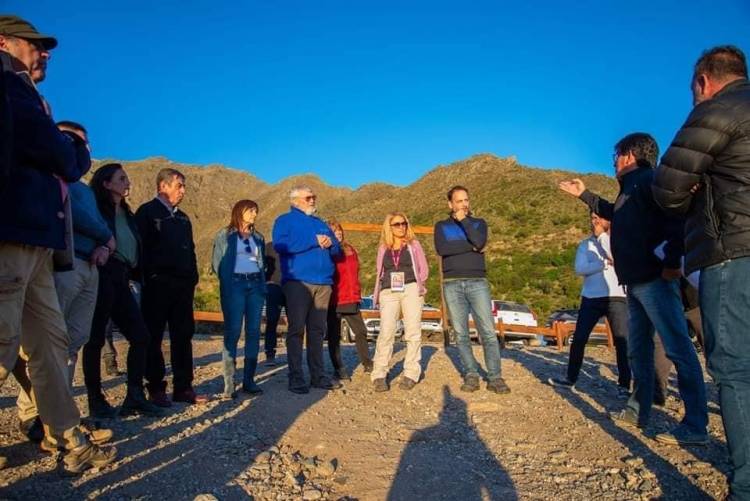 Merlo:Repavimentarán el camino al FILO.Otra obra de aporte al Turismo 