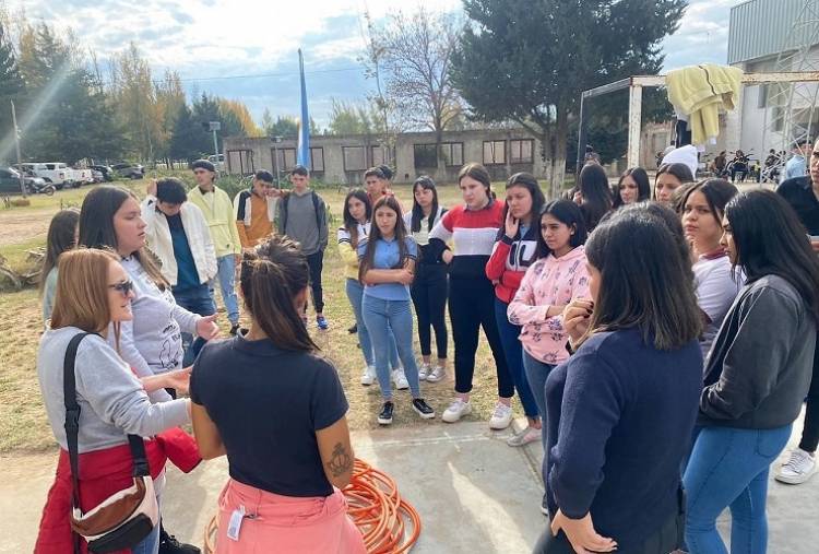 JUSTO DARACT: jornada de aprendizaje en escuelas técnicas 