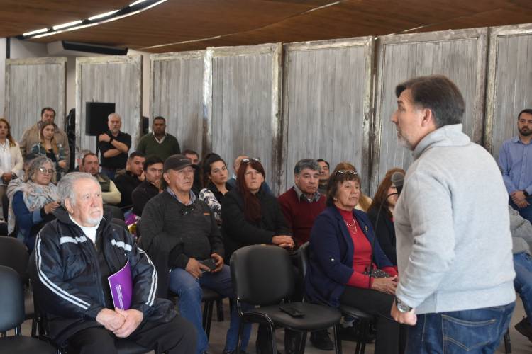 Productores rurales recibieron créditos de contingencia