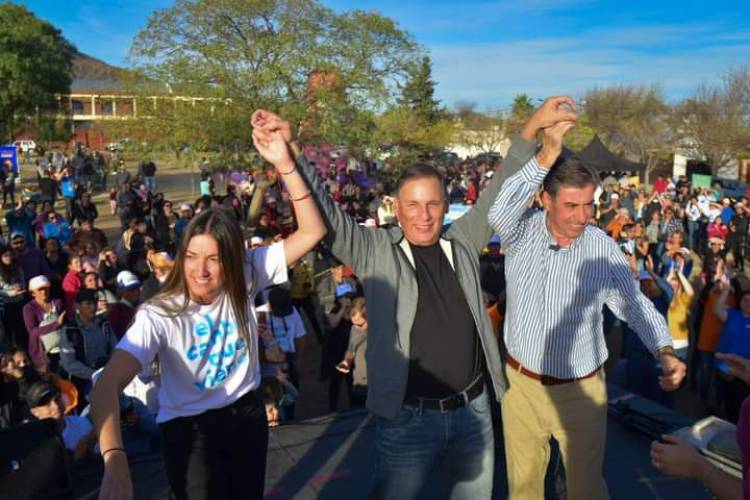 Cierre triunfalista de Ponce con el Gato Fernández 