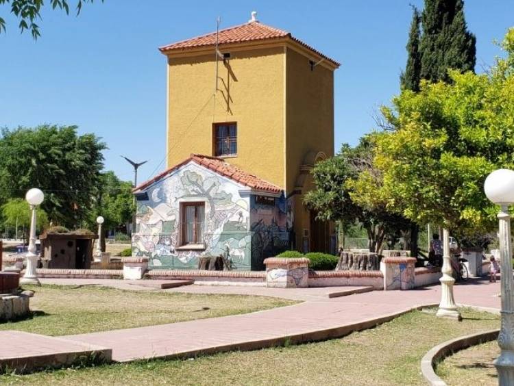 LOS MOLLES: celebra su 1ª edición de la Feria del Libro