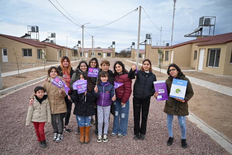 Se entregaron 32 viviendas en Buena Esperanza