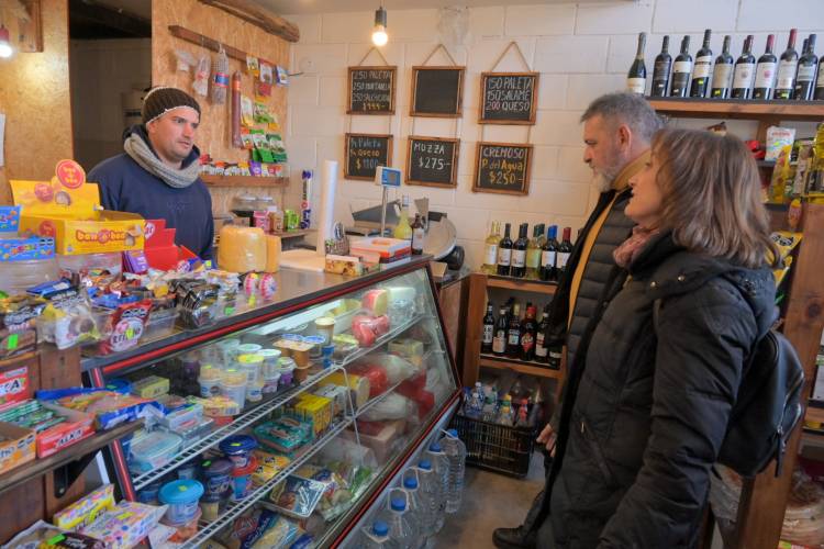 POTRERO DE LOS FUNES: actividad de los candidatos