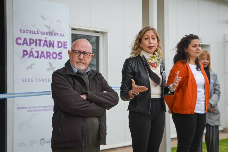CANDELARIA: primera escuela generativa para adultos