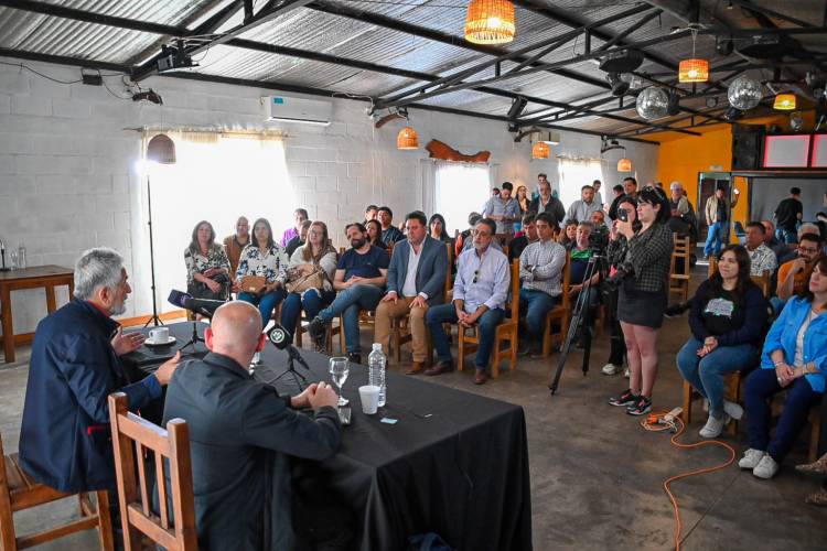 SALARIOS MUNICIPALES: PROPUESTA DEL ALBERTO A INTENDENTES