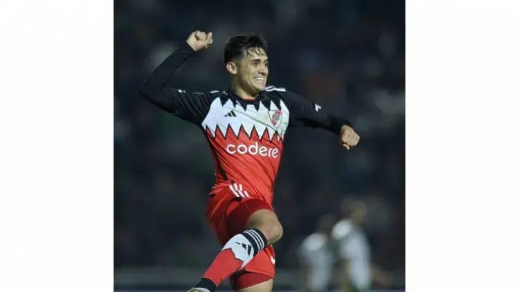 FÚTBOL: Solari y un nuevo gol para River