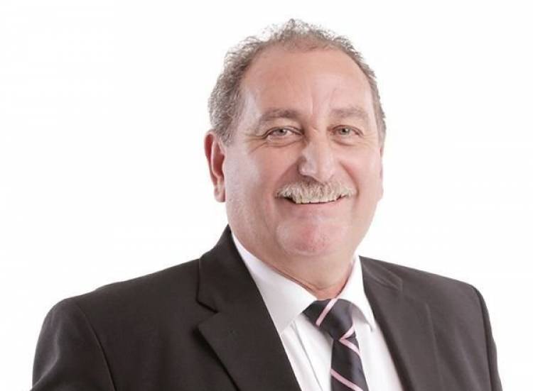 “Necesitamos equilibrar los sueldos para arriba”