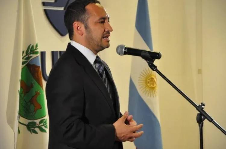 "Están intentando enfrentar a trabajadores entre sí”