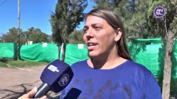 El poggismo contra la carrera de administración pública.5 mil empleados que se capacitaron, pasaron a Planta Permanente.La hija de Sergnese entre las beneficiadas  y opositores de carrera.