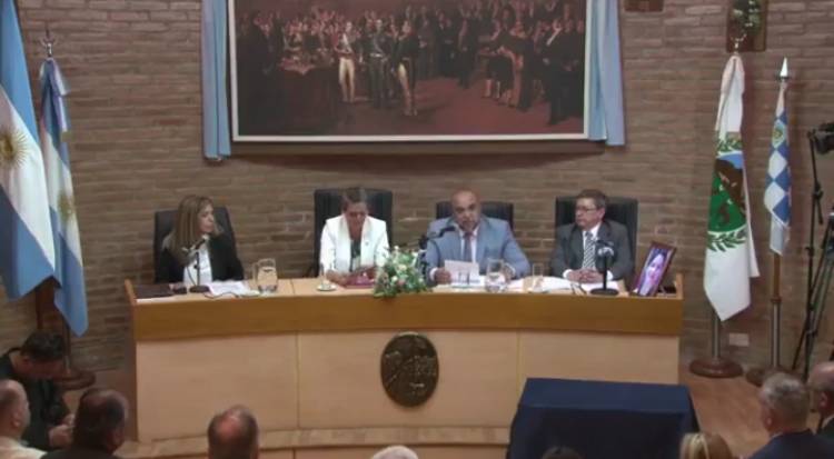 Maxi Frontera re asumió y gráficó su gestión y hacia donde va 