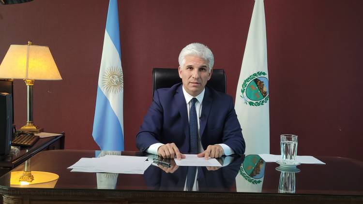 Poggi intenta endeudar a la Provincia en un 25 por ciento del  Presupuesto.Suma mil funcionarios y familias enteras de la política 