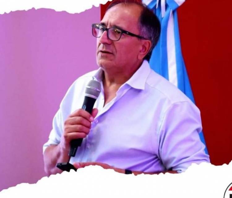 Ceballos "MILEI desfinanció Provincias con su voto para bajar Ganancias.Hoy no puede condicionarlas si él populista fue él, no así la UCR que estuvo en contra"