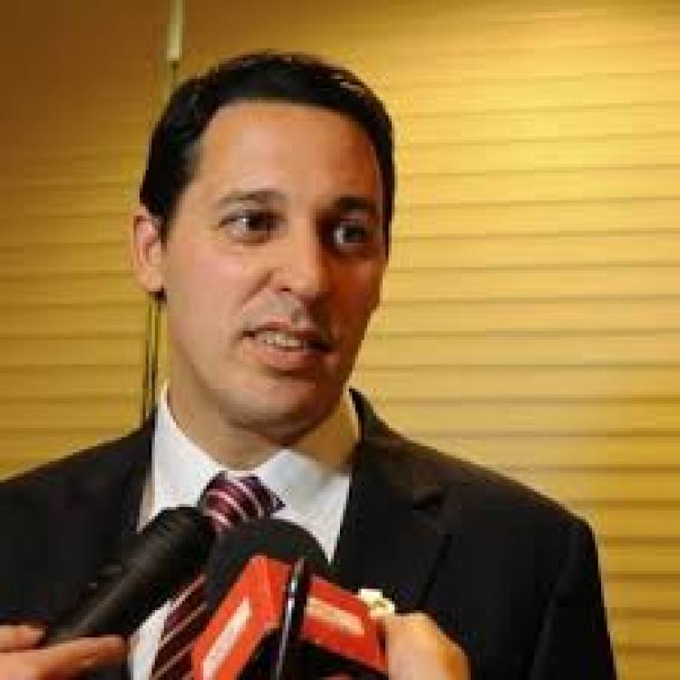La ilegalidad del Fiscal de Estado .No es válido su nombramiento por DNU, sin acuerdo del Senado .Sujeto a nulidades y denuncias penales.Ministros y Secretarios en la misma situación??Falta de Legitimidad de origen .