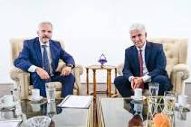 El Pacto de La Toma, ya tendría los votos.El Vice Endeiza y una sospechosa reunión con Allende 