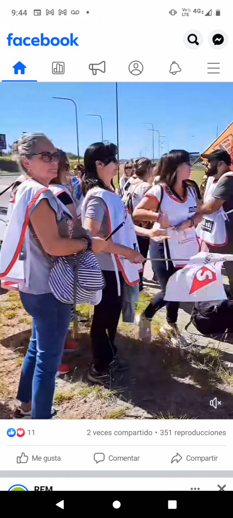 APTS rechazó los anuncios de Poggi.Piden recomposición y en contra del desbloqueo de título .