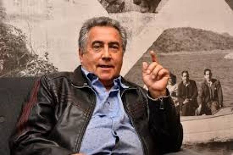 Daniel Sosa "la desorientación de Poggi y la posibilidad de recuperar el PJ.. Análisis de la realidad política , con autocrítica"