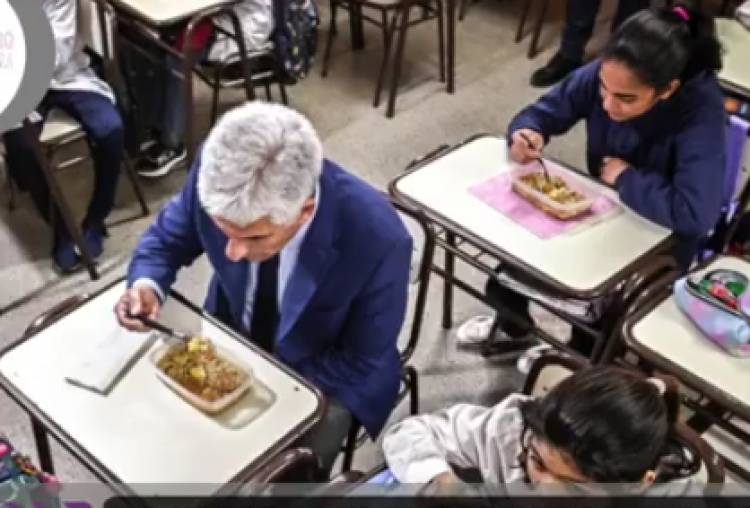 La transferencia de obra pública nacional a la Provincia deja otro caos más.Poggi, que le chupó las medias a MILEI, por nada .No se podrían hacer viviendas .Estudian subir las cuotas a 100 mil por mes para financiar algunas .
