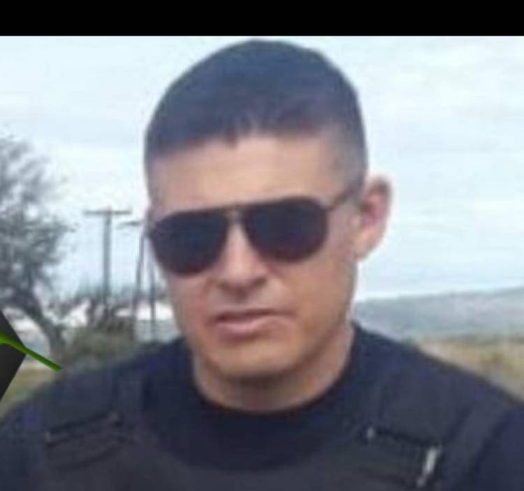 Cortaderas: el Policía Fuentes murió por falta de balas.Su compañero se rindió. Tenían 6 cada uno.Sin chalecos ni protección.Estudian denunciar a Poggi y a Sosa por ésta vergonzosa situación.