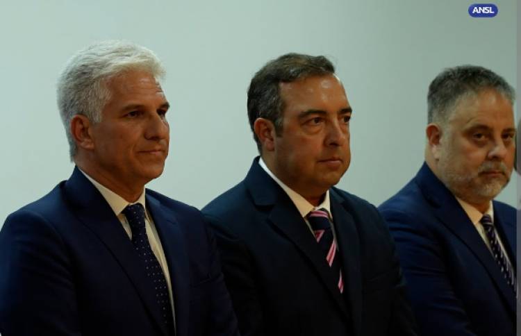 Violencia de Género: le prohibieron al Ministro de Poggi Alfonzo VERGES acercarse a Alicia Arrieta.Se termina la impunidad de los violentos y los que la encubrieron que serían denunciados .