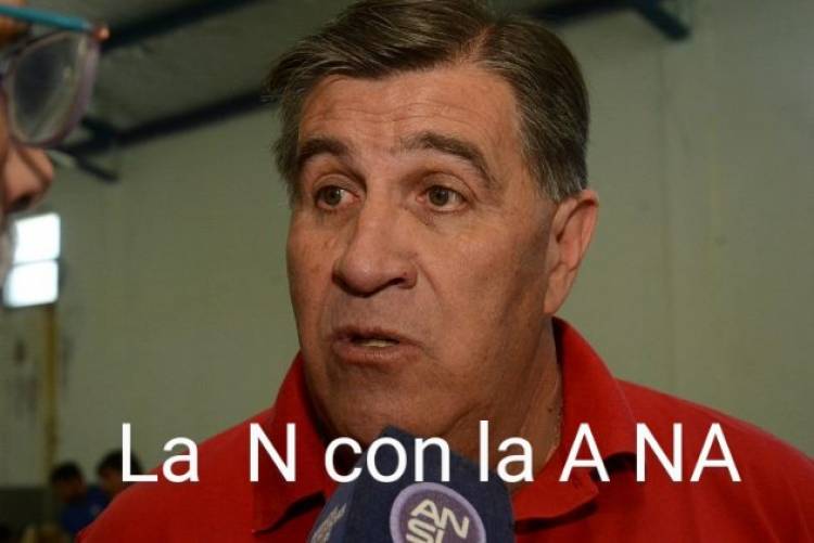 La reelección de Leyes consolida el transfuguismo político en Diputados .Le cuesta leer de corrido .Vergüenza ajena .