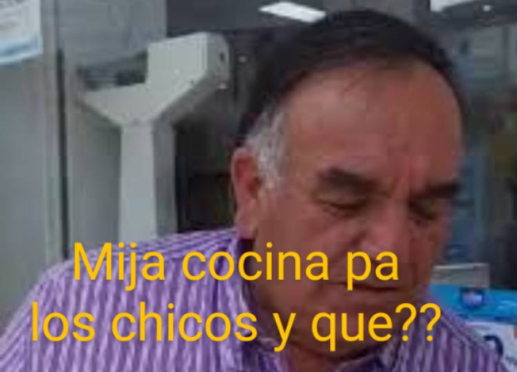 Carolina: denuncian que la hija del Intendente maneja las viandas de la Escuela  y cocina en un galpón sin ninguna medida sanitaria .La llevan atrás de una camioneta .Negociados en todos lados. 