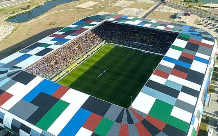 La Pedrera: el odio que censura la obra admirada en él país .Es inaceptable.Falta que lo  desarmen como Potrero de los Funes.Se debe exigir que funcione.Fue la utopía histórica de los Villamercedinos.Hoy abandonada..