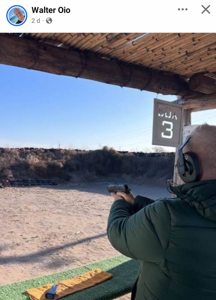 El puntero de Poggi , Walter Oio práctica tiro ante la inseguridad.Parece mentira la realidad de San Luis.